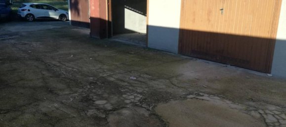 Garage à Casalpusterlengo, Italy 29m² No. 70925 2