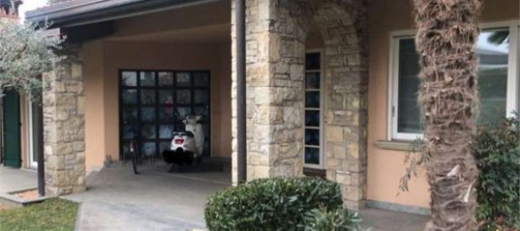 Villa de 10 habitaciónes en Albano Sant'Alessandro, Italy No. 284028 11