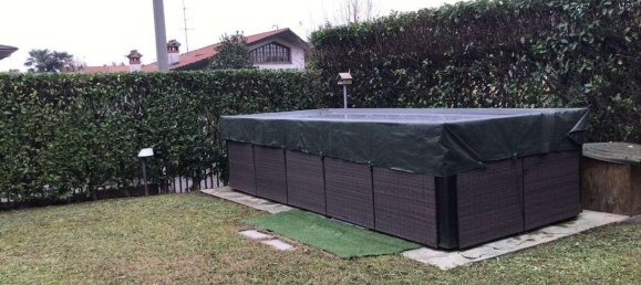 Villa de 10 habitaciónes en Albano Sant'Alessandro, Italy No. 284028 21