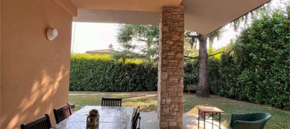 Villa de 10 habitaciónes en Albano Sant'Alessandro, Italy No. 284028 16