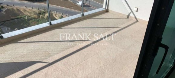 1 غرف نوم شقة في Saint Julian's, Malta رقم 9732 5