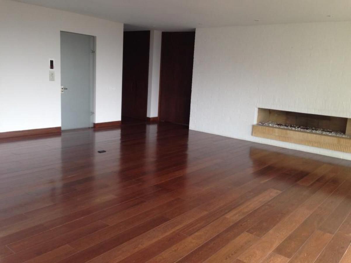 2 bedrooms House in Bogota, Colombia No. 11673