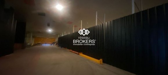 4500m² Commercial property in Eure, France No. 353753 11