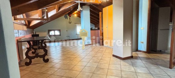 Вилла с 3 спальнями в Оджеббио, Италия № 264071 13