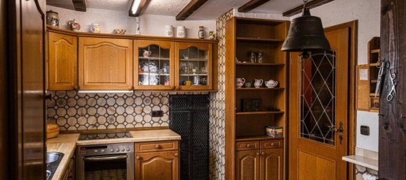 5 rooms House in Esslingen, Germany No. 45010 10