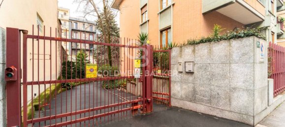 Офис с 4 комнатами в Турин, Италия № 206311 10