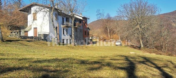 5 bedrooms House in Alta Valle Intelvi, Italy No. 355690 4