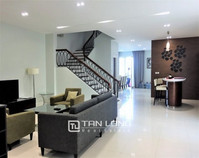 Villa T3 em Long Bien, Vietnam N.º 2086