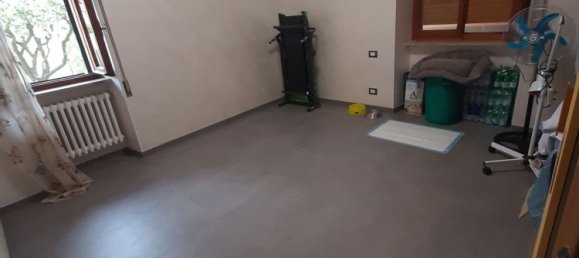 Apartamento de 4 divisões em Avezzano, Italy N.º 308050 23