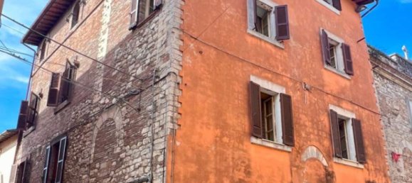 6 bedrooms House in Todi, Italy No. 353601 2