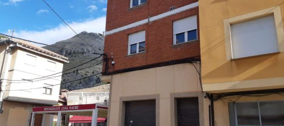 550m² Hotel in Guardo, Spain No. 62599 2