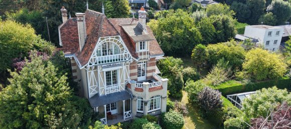 Вилла с 6 спальнями в Приморская Сена, Франция № 329261 2