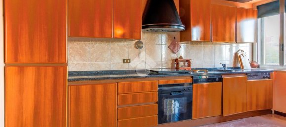 3 chambres Appartement à Chieti, Italy No. 43322 10