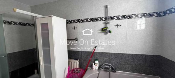 5 bedrooms Commercial property in Larnaca, Cyprus No. 19784 12