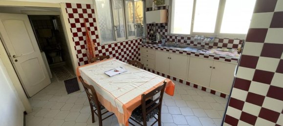 Квартира с 6 комнатами в Сассари, Италия № 92234 9