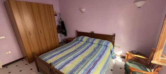 Квартира с 6 комнатами в Сассари, Италия № 92234 4