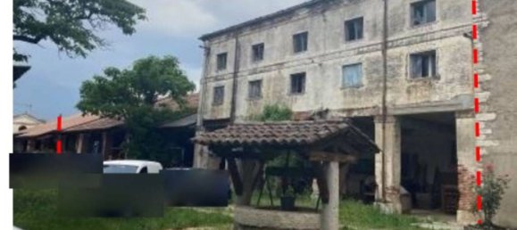 4 rooms Apartment in Schio, Italy No. 263624 3