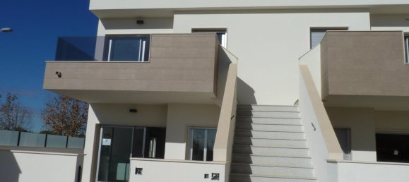 Bungalow de 2 dormitorios en Pilar de la Horadada, Spain No. 11636 2