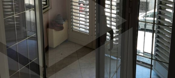 2 rooms House in Catania, Italy No. 24184 10