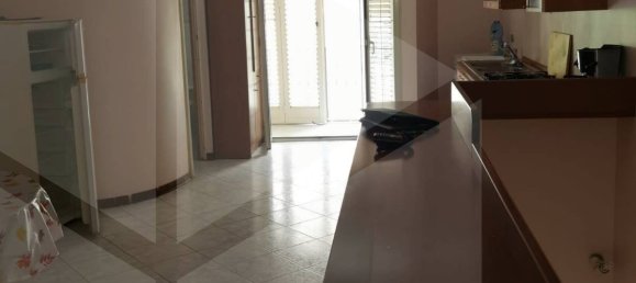 2 rooms House in Catania, Italy No. 24184 6