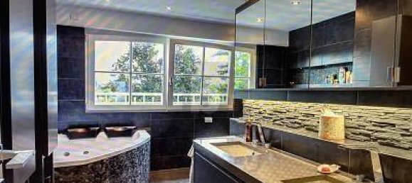 7 rooms Townhouse in Essen, Germany No. 309862 5