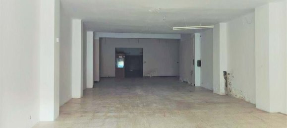 163m² Commercial property in Montmelo, Spain No. 157202 4