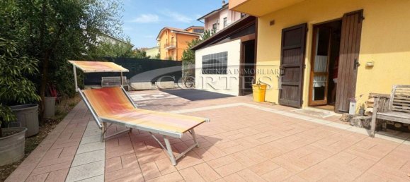 3 bedrooms Villa in Ancona, Italy No. 262901 6