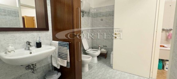 3 bedrooms Villa in Ancona, Italy No. 262901 34