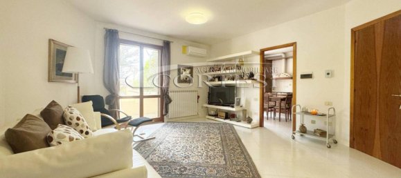 3 bedrooms Villa in Ancona, Italy No. 262901 9