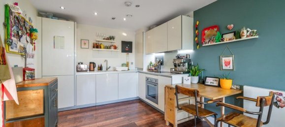 Apartamento T2 em London, United Kingdom N.º 9876 5