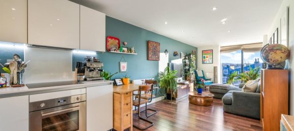 Apartamento T2 em London, United Kingdom N.º 9876 4