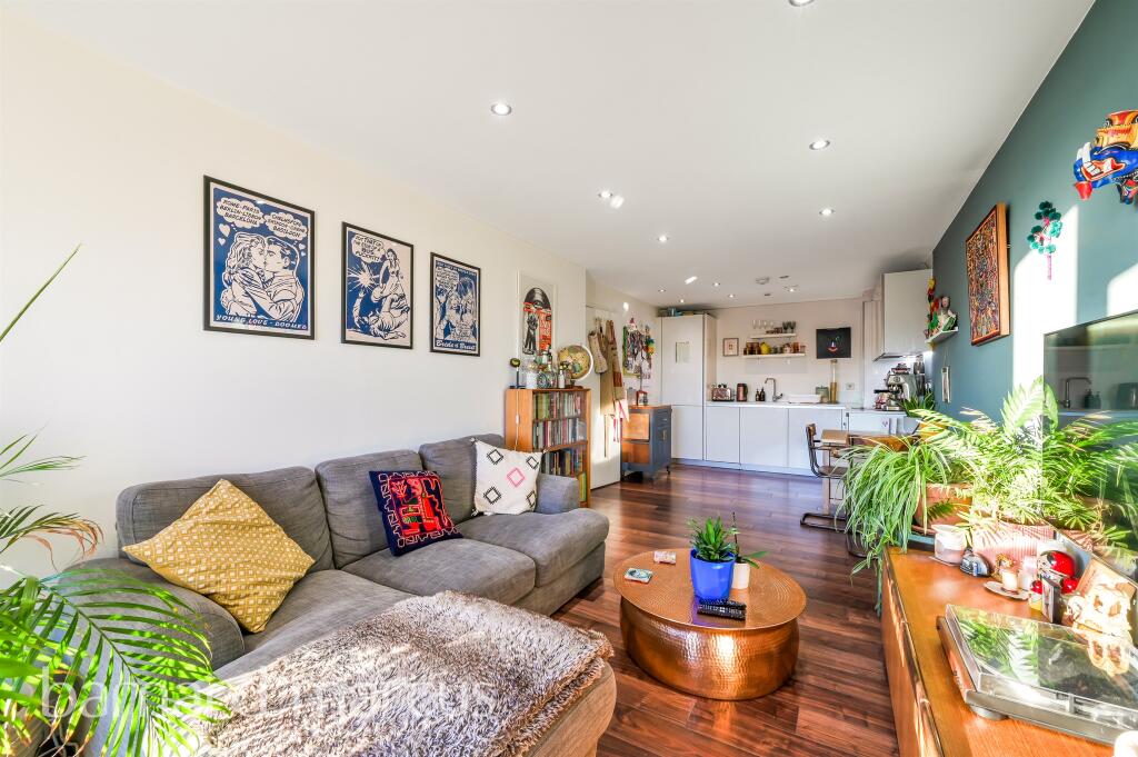 Apartamento T2 em London, United Kingdom N.º 9876