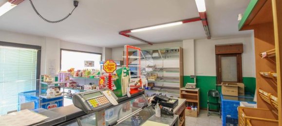 Офис с 3 комнатами в Кальвенцано, Италия № 63108 13