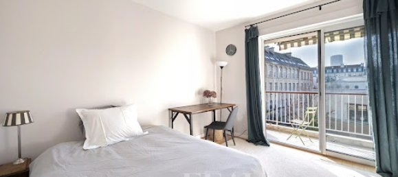 6 chambres Appartement à Paris, France No. 137751 14
