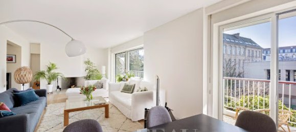 6 chambres Appartement à Paris, France No. 137751 4