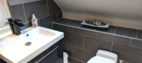 3 bedrooms House in Locarn, France No. 324439 9