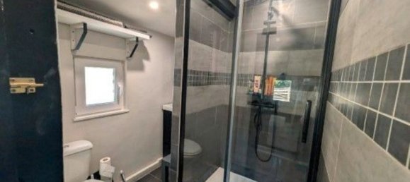 3 bedrooms House in Locarn, France No. 324439 8