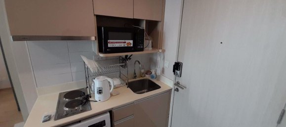 1 bedroom Condo in Bang Rak, Thailand No. 4875 8