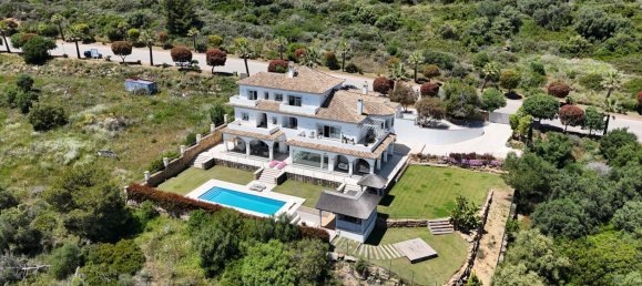 5 bedrooms Villa in Cadiz, Spain No. 146575 5