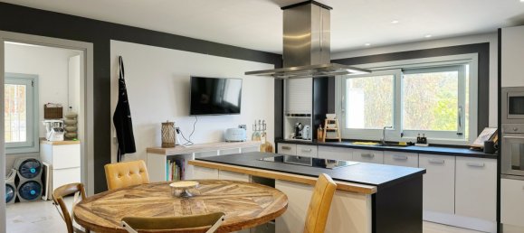 5 bedrooms Villa in Cadiz, Spain No. 146575 16