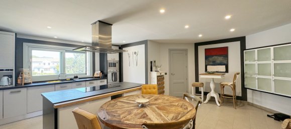 5 bedrooms Villa in Cadiz, Spain No. 146575 18