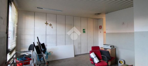 2-salle Propriété commerciale à Cavenago di Brianza, Italy No. 63635 8