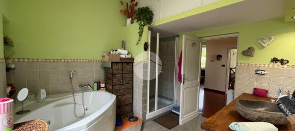 2 Schlafzimmer Wohnung in Genoa, Italy, Nr. 221292 15