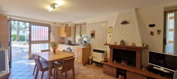 3 rooms Apartment in Vobarno, Italy No. 40279 32