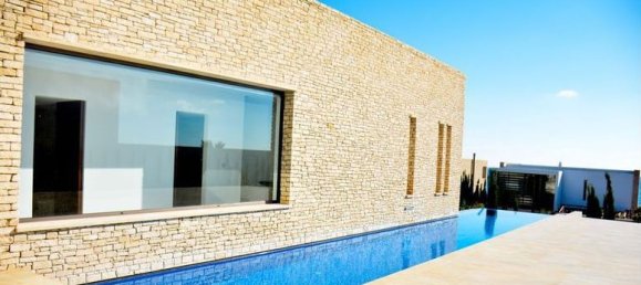 5 bedrooms Villa in Agios Georgios, Cyprus No. 32215 6