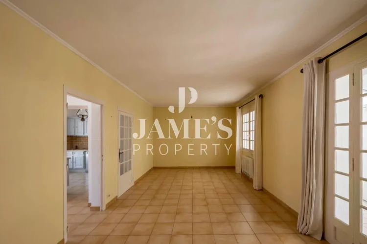 4 bedrooms Townhouse in Fontvieille, France No. 327863