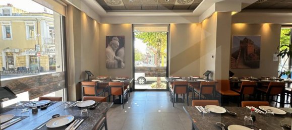 250m² Commercial property in Avezzano, Italy No. 18680 4