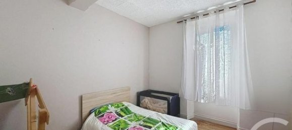 Casa de 5 dormitorios en Villeneuve-sur-Yonne, France No. 301700 5