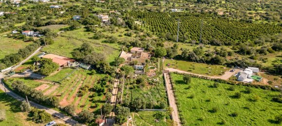 3 bedrooms House in Faro, Portugal No. 122306 18