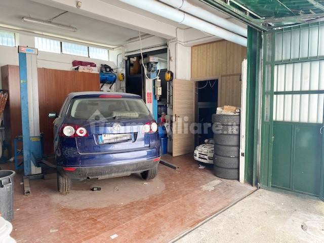 Lagerhaus in Collegno, Italy 63m², Nr. 174551